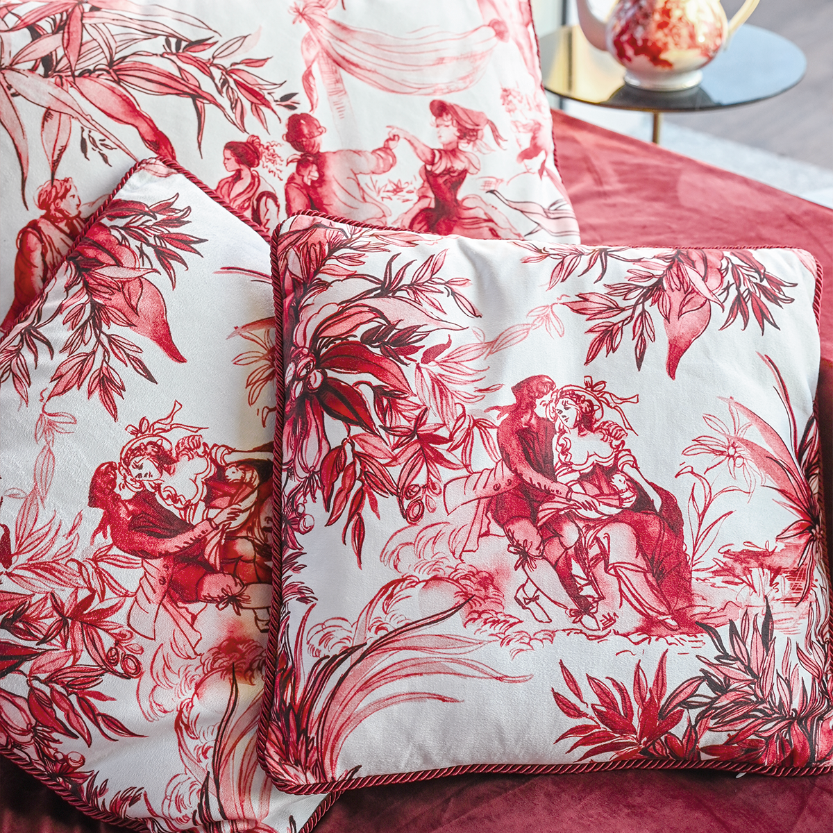 Cushion 45cm - Le Rouge
