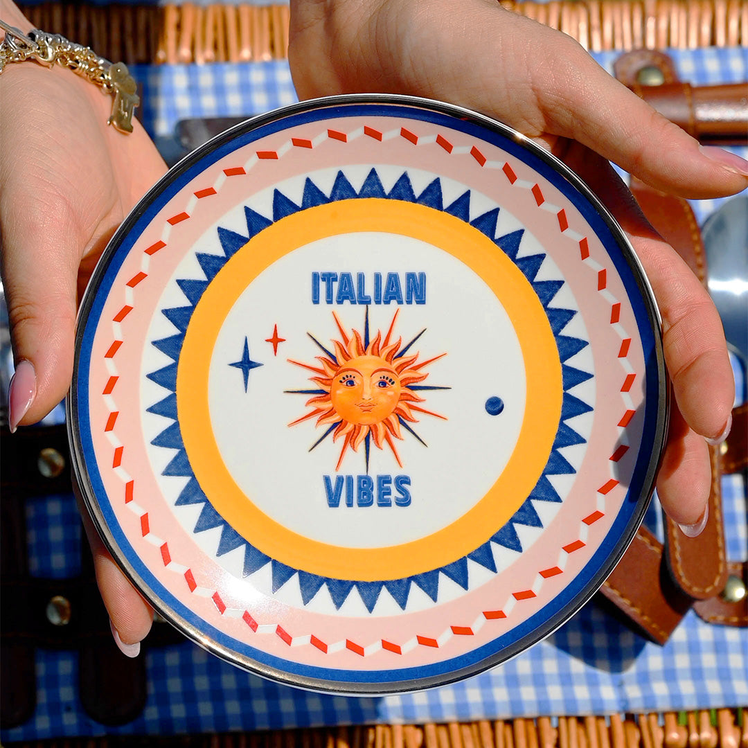 Saucer - Mamma Mia