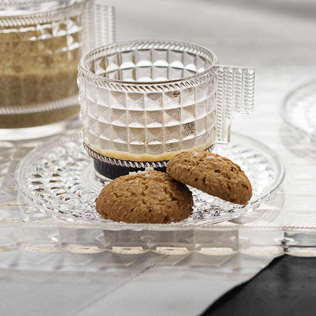 Set of 2 Transparent Coffee Cups - Chic & Zen