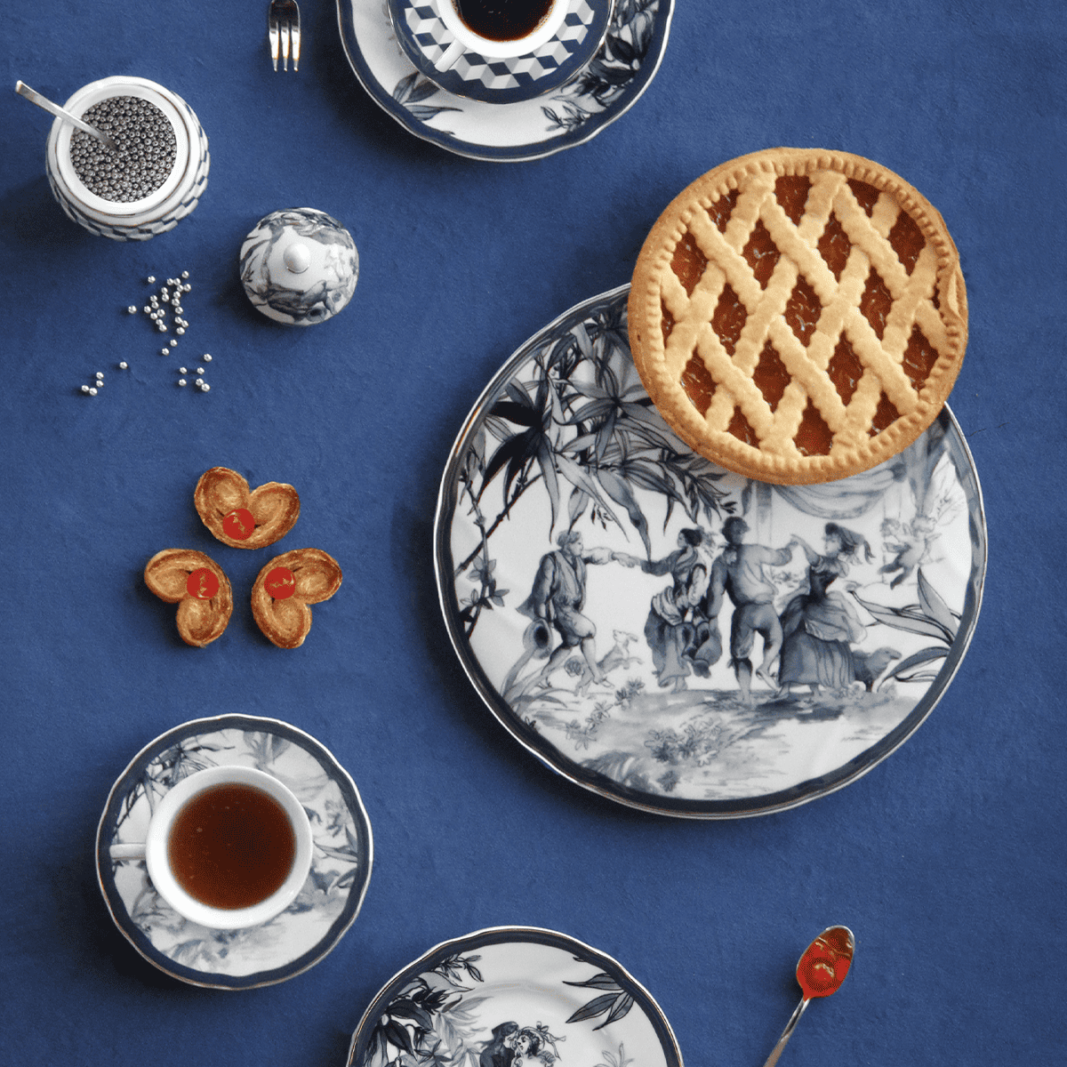 Cake Plate - Versailles