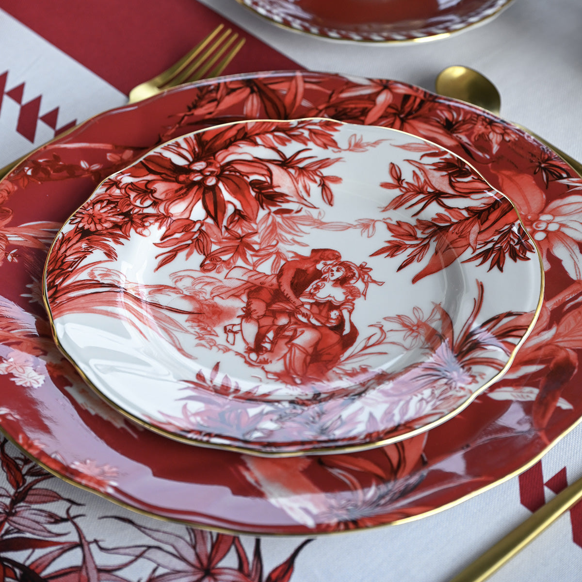 Set of 6 Dessert Plates - Le Rouge